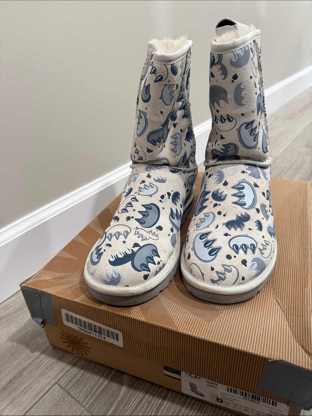 Blue Patterned Winter Boots